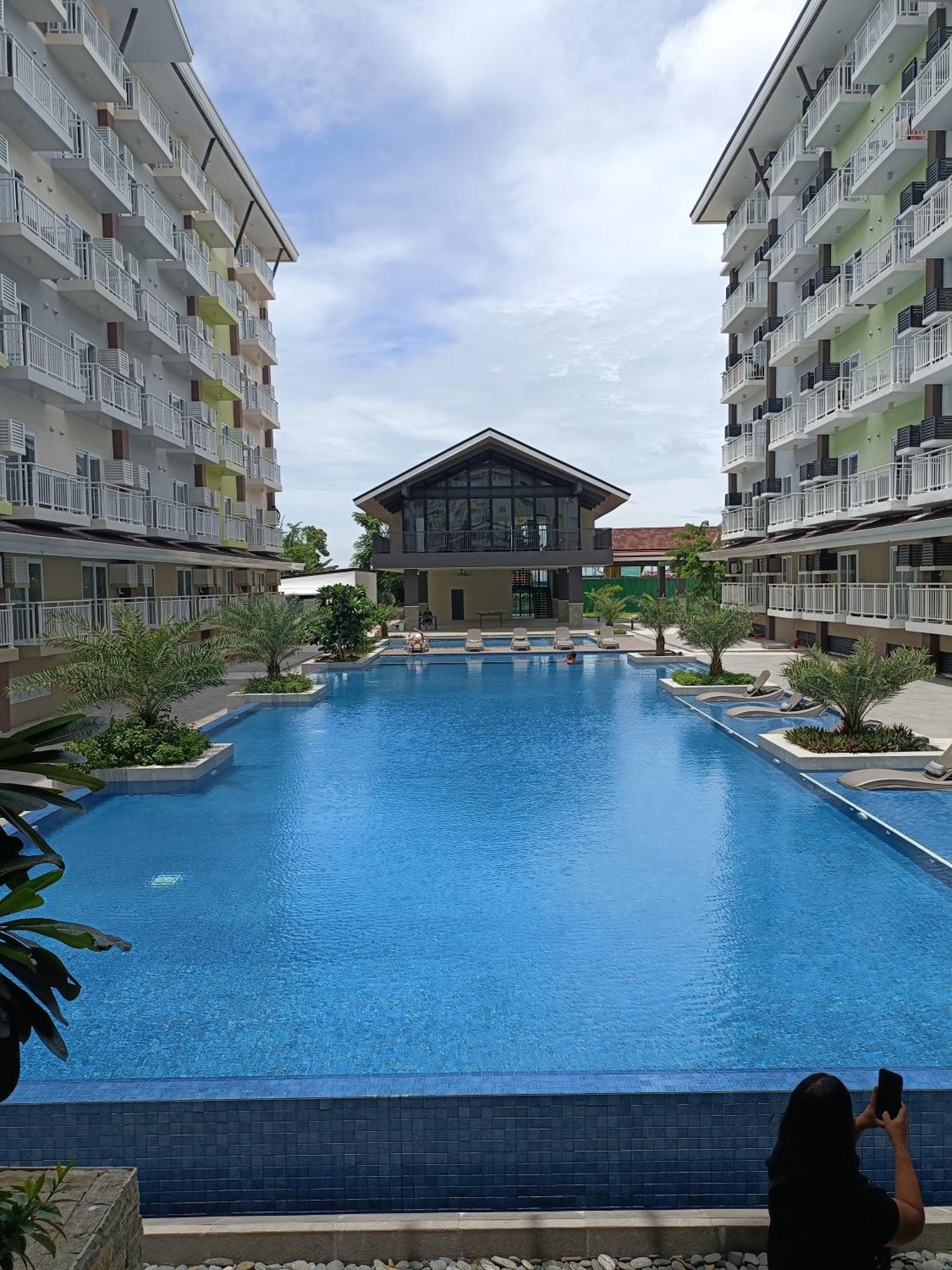 Lelani'S Comfy Condo Lapu-Lapu City Exterior photo